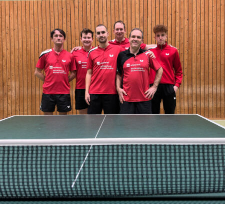 Zweite Mannschaft feiert Herbstmeisterschaft – 9:4 Auswärtssieg beim Verfolger TTC Wiesloch-Baiertal II
