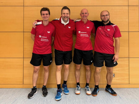 Unsere Sechste freut sich über ihren ersten Auswärtssieg in der Saison 2026/27